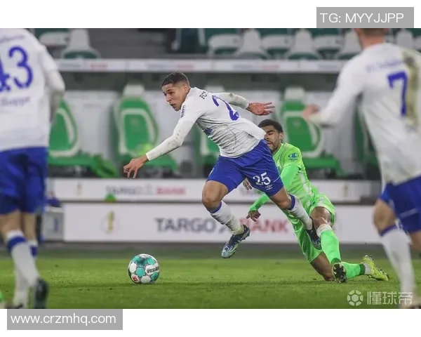 埃姆雷詹:很遗憾德国杯止步于此,我们会在德甲和欧冠全力以赴 埃姆雷詹:很遗憾德国杯止步于此,我们会在德甲和欧冠全力以赴